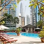 Crowne Plaza Mutiara
